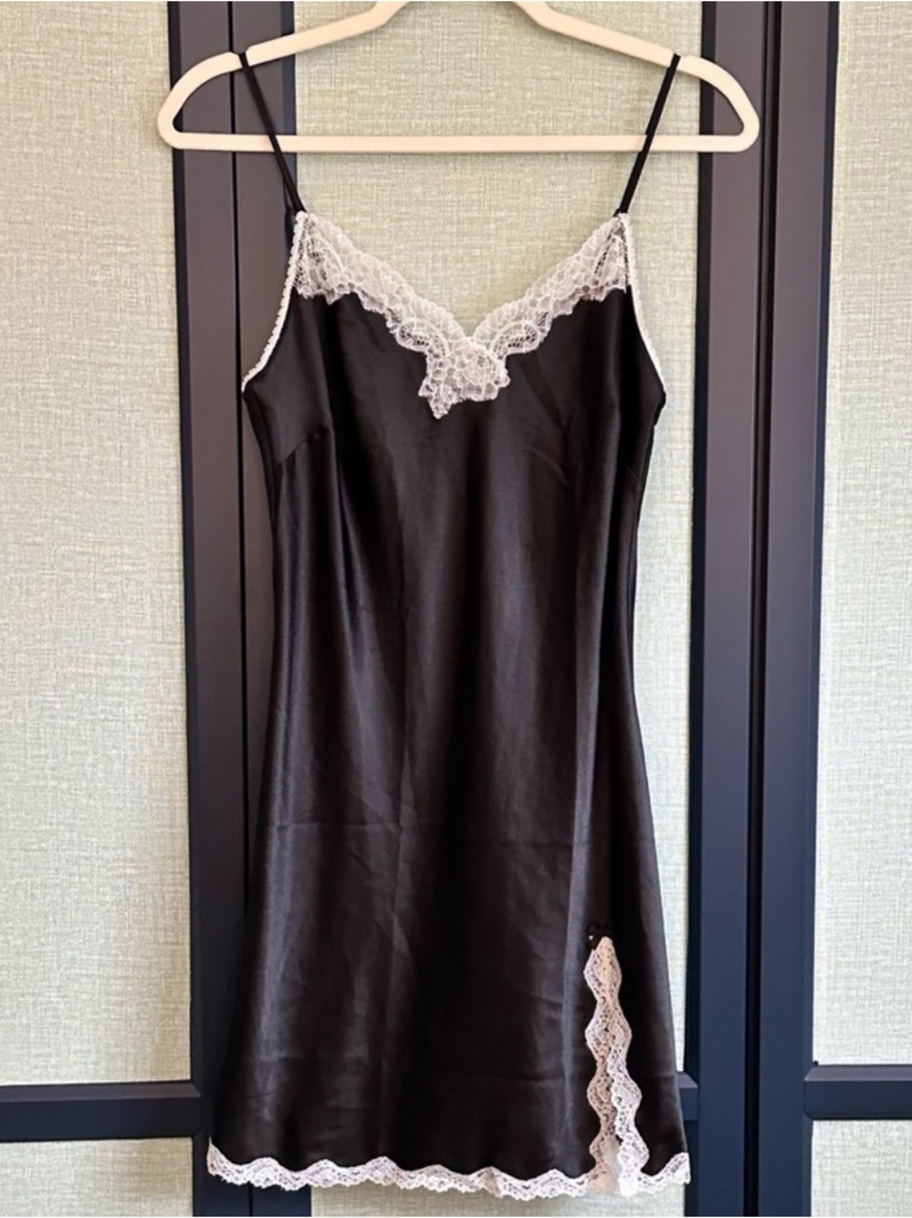 Victoria’s Secret Black Satin + Lace Mini Slip Dress Nighty Y2K Vintage, Size M